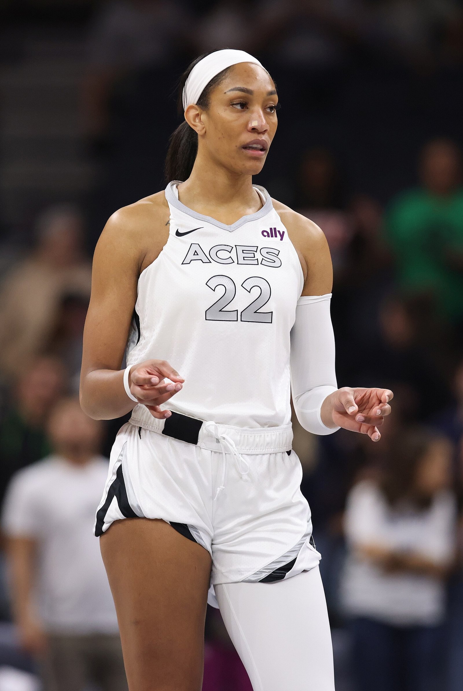 Aces End Mystics' 7-Game Win Streak With 86-76 Victory