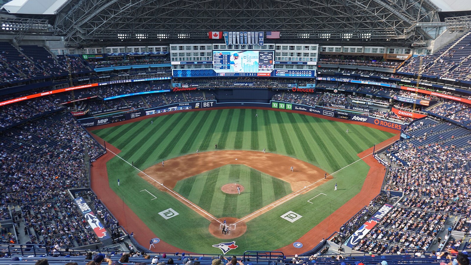Clement's Go-Ahead RBI Lifts Blue Jays Past Red Sox 5-3