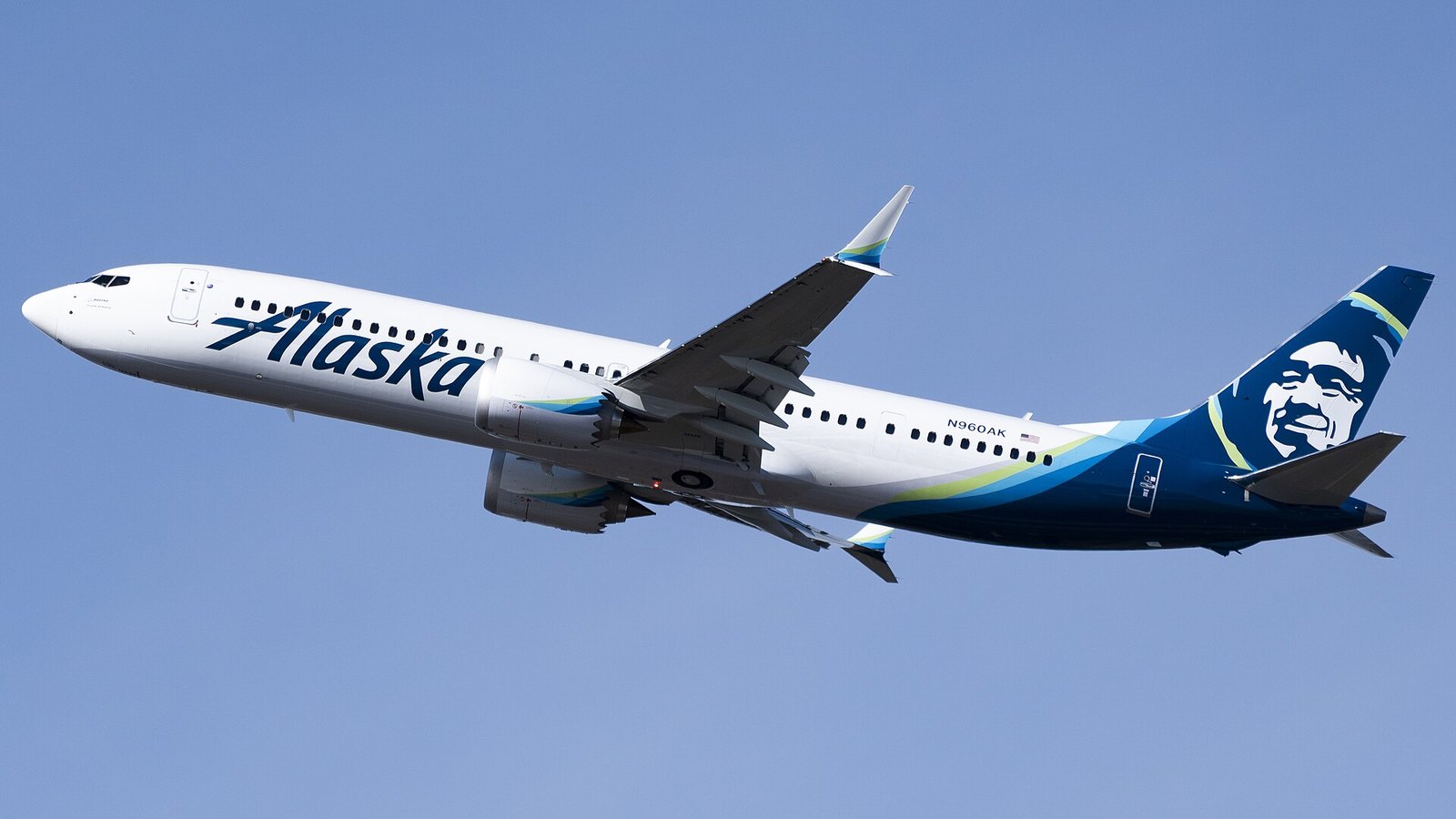 FAA Orders Crack Inspections for 471 Boeing 737 Max Jets