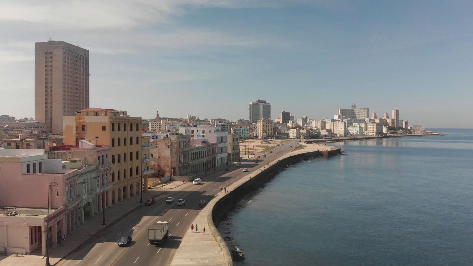 In Cuba, Daily Life Now Revolves Around Brief Bursts of Electricity
