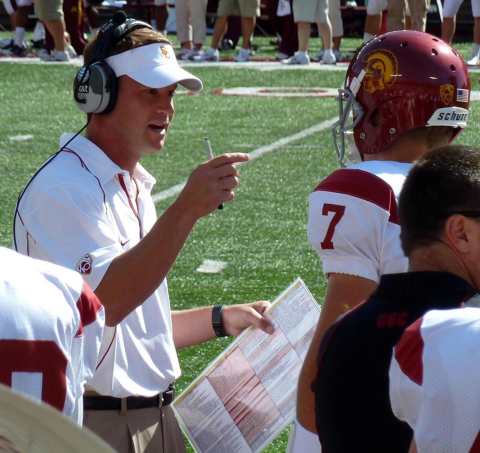 Kiffin Stands Firm on Pickett Wearing Jayden Daniels' No. 5