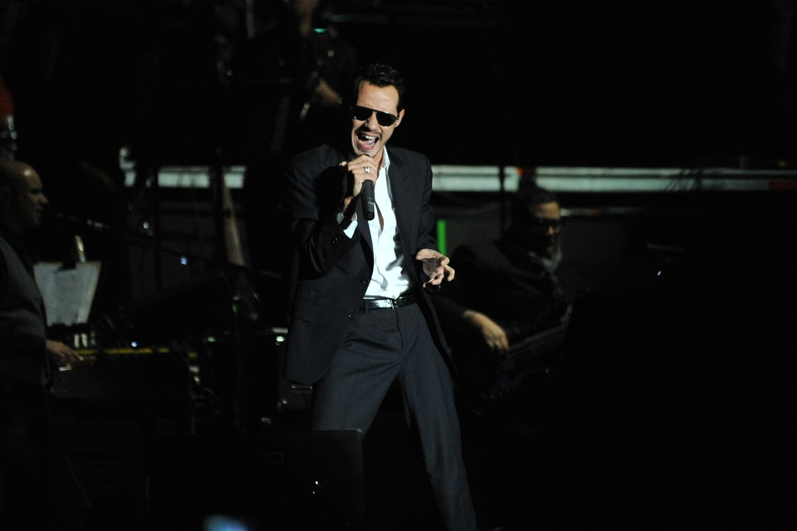 Marc Anthony, Chayanne to Headline Quake Benefit in Miami
