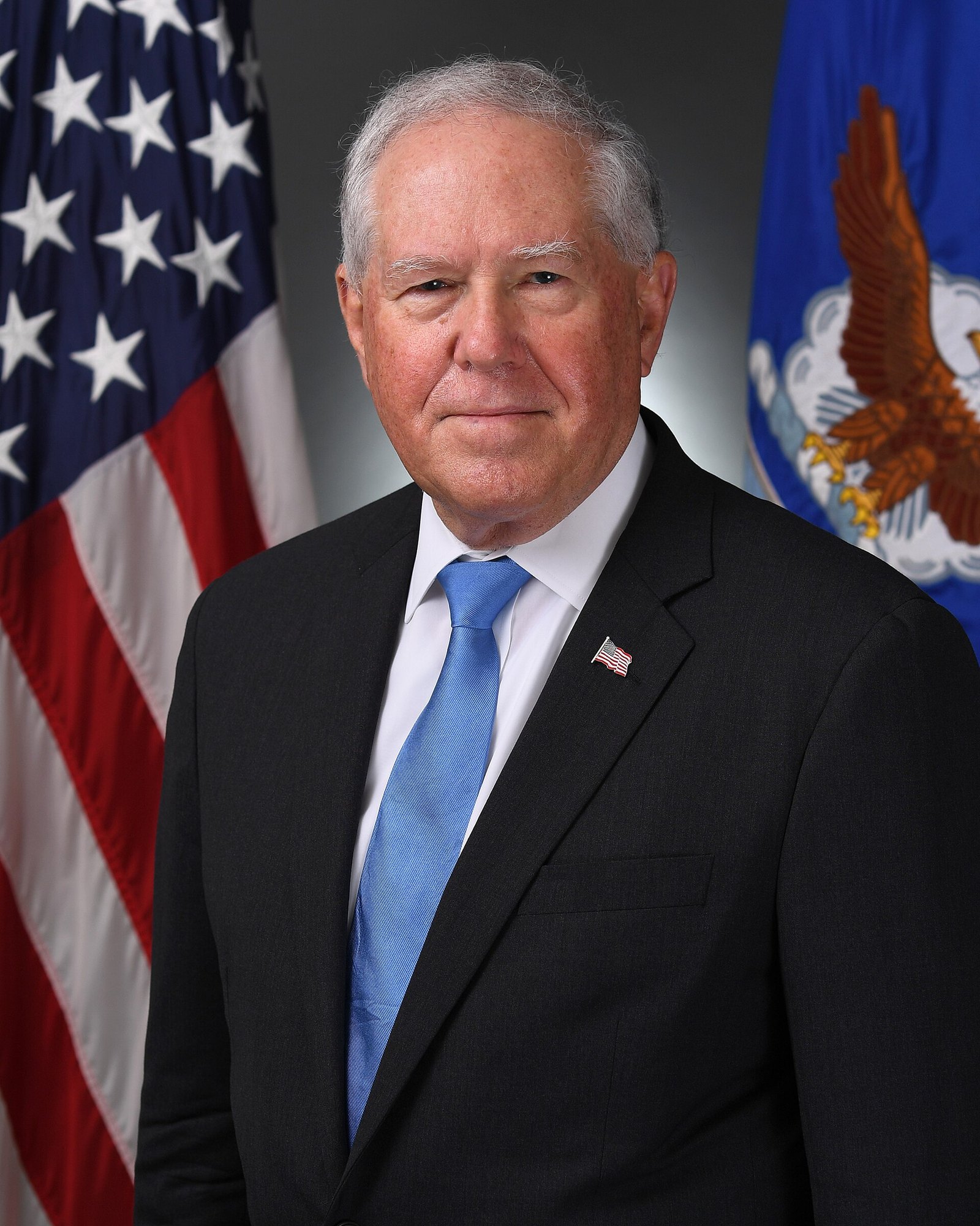 Pentagon Revokes Former Air Force Secretary Frank Kendall's Security Clearance