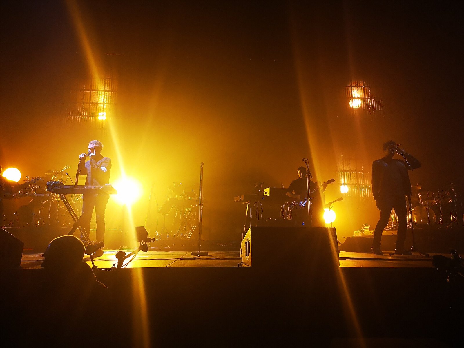 Singapore Bars 2 Massive Attack Members Over Palestinian Flag